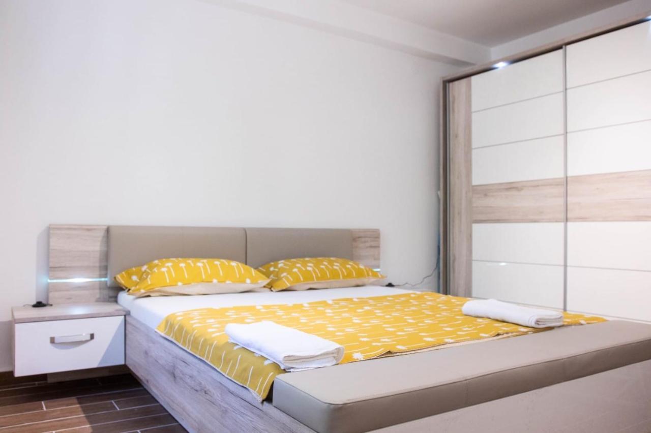 Apartamento Campi D'Oro Kotor Exterior foto
