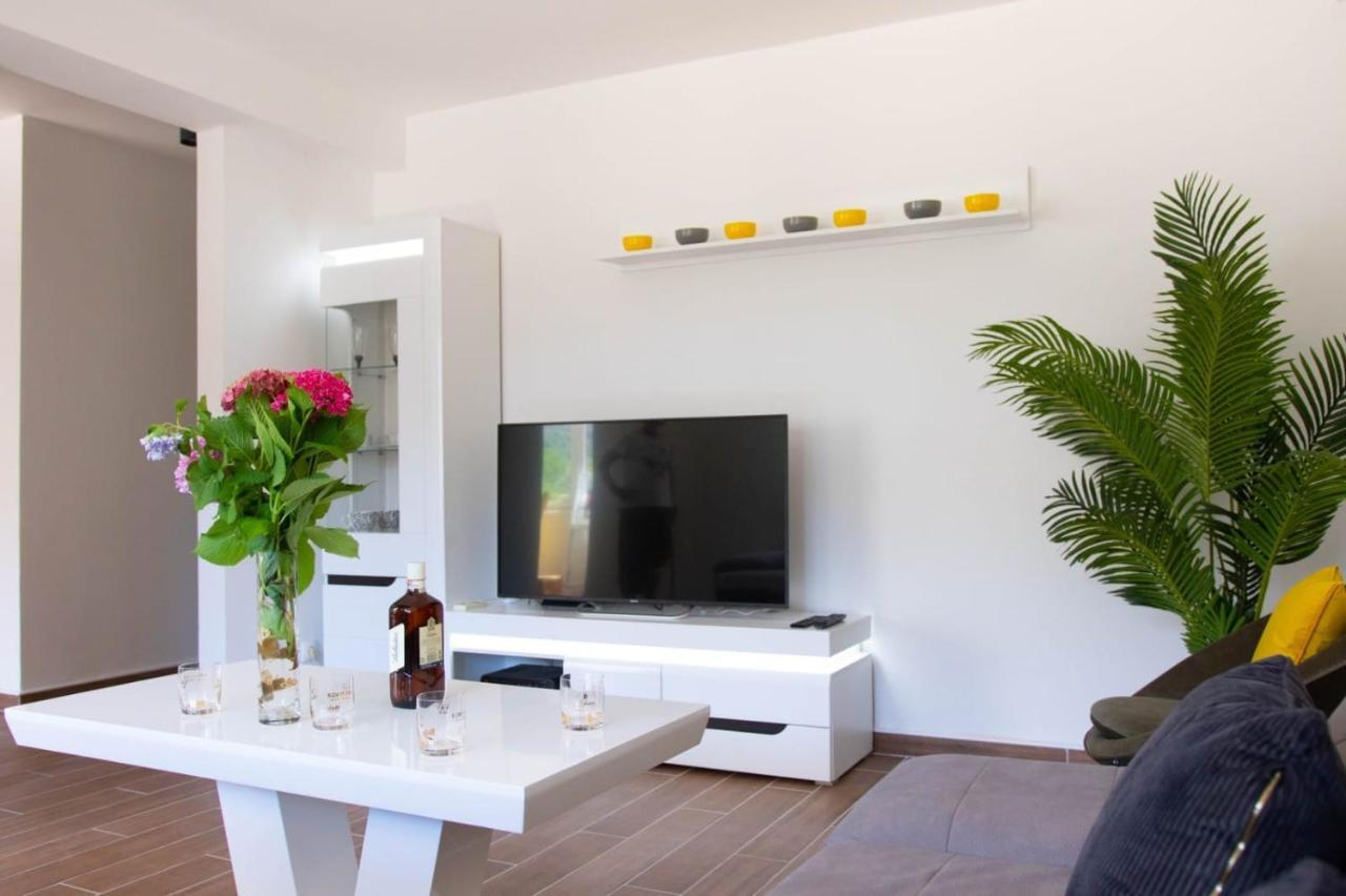 Apartamento Campi D'Oro Kotor Exterior foto