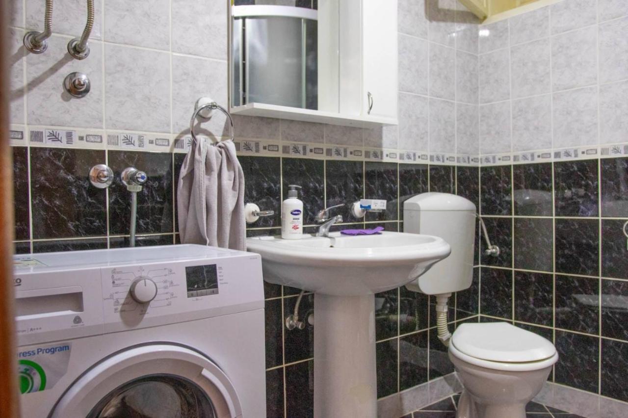 Apartamento Campi D'Oro Kotor Exterior foto